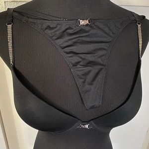 H&M Lightly padded with wire Bra (34C) and Panty (size 4) Set. Never used.